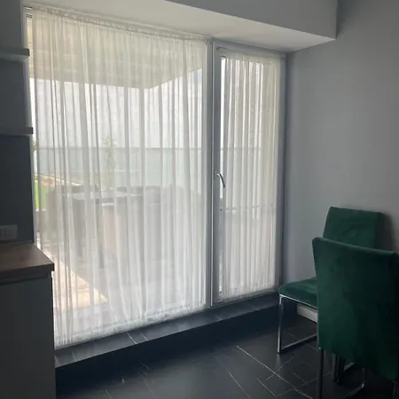 Velier View Apartmanhotel *