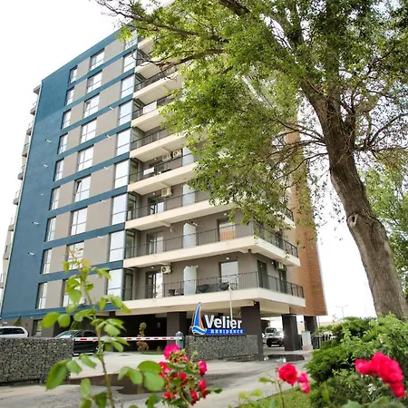 Velier View * Мамая