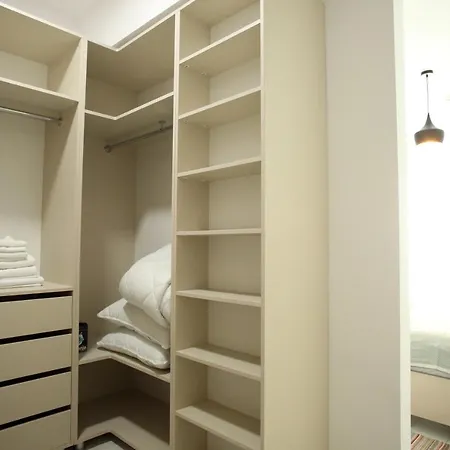 Velier View Apartmanhotel *