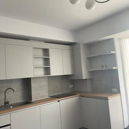 Velier View * Мамая